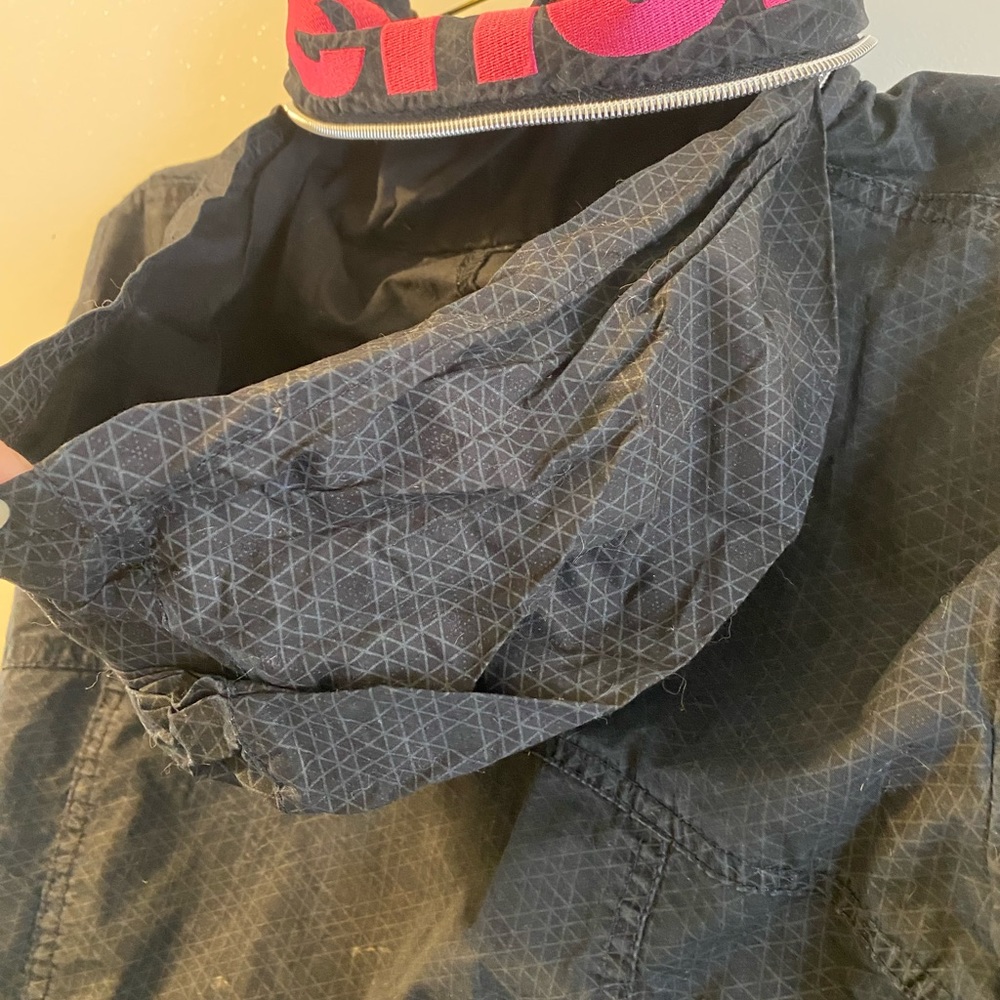 Bench Black Jacket with Subtle Pattern - Picture 7 of 7